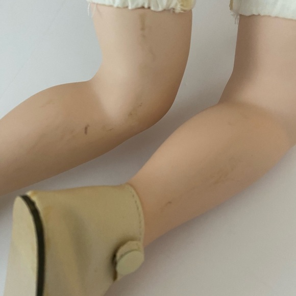 Vintage SHOW-STOPPERS Collectible Porcelain Doll Dawn - Picture 16 of 16